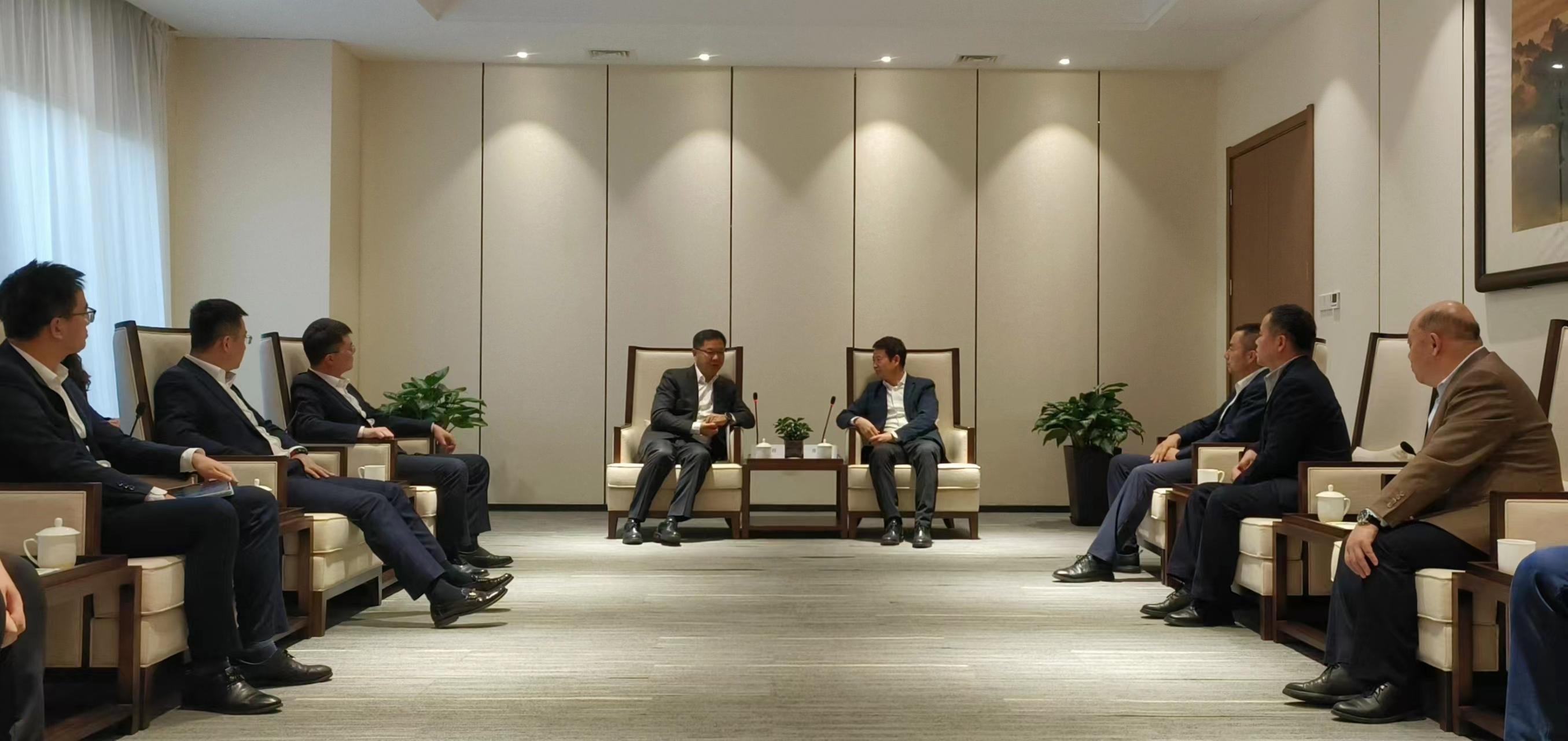 783e7b11030c4561cde91795687662a.jpg 783e7b11030c4561cde91795687662a.jpg